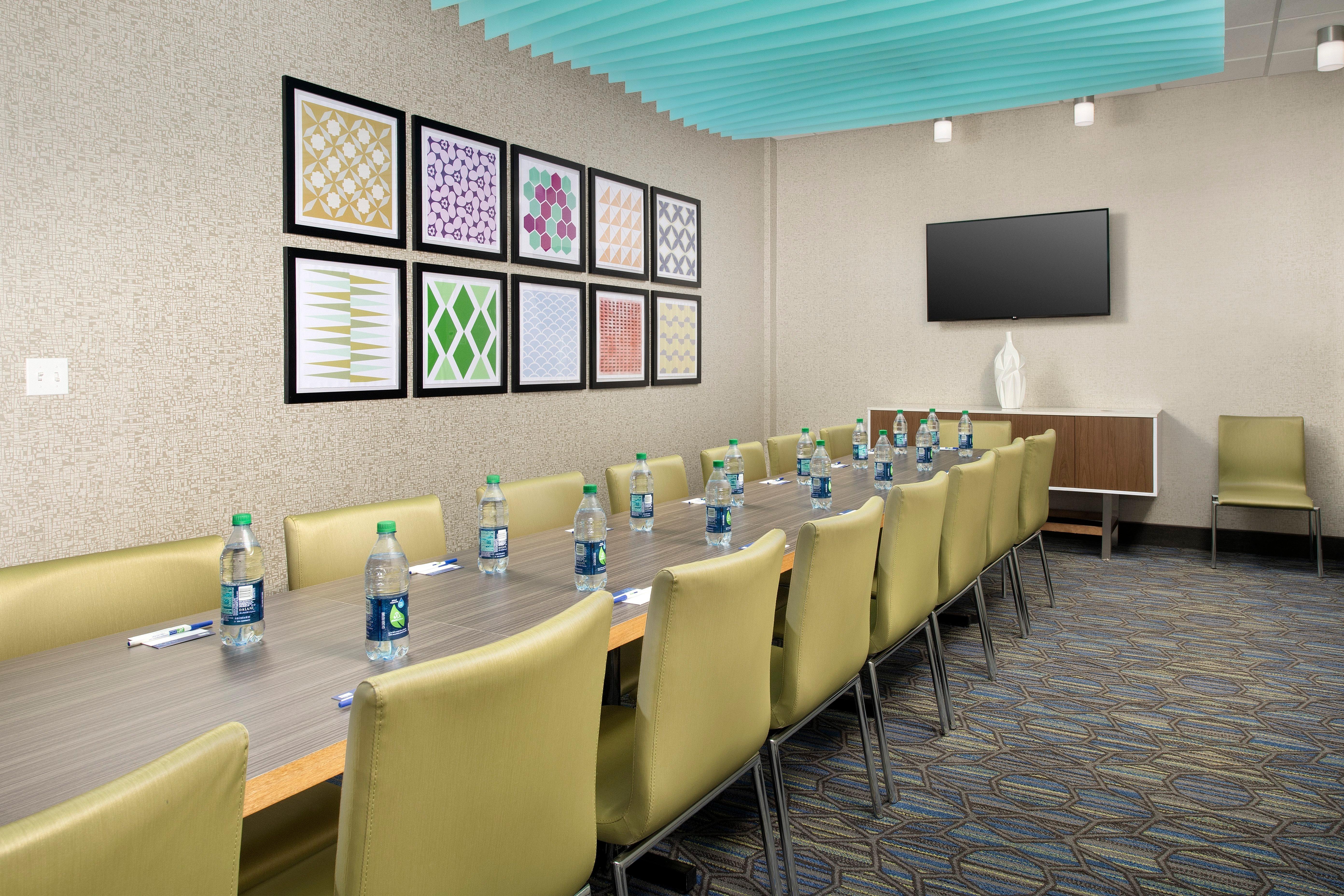 Holiday Inn Express & Suites - North Brunswick By Ihg Zewnętrze zdjęcie