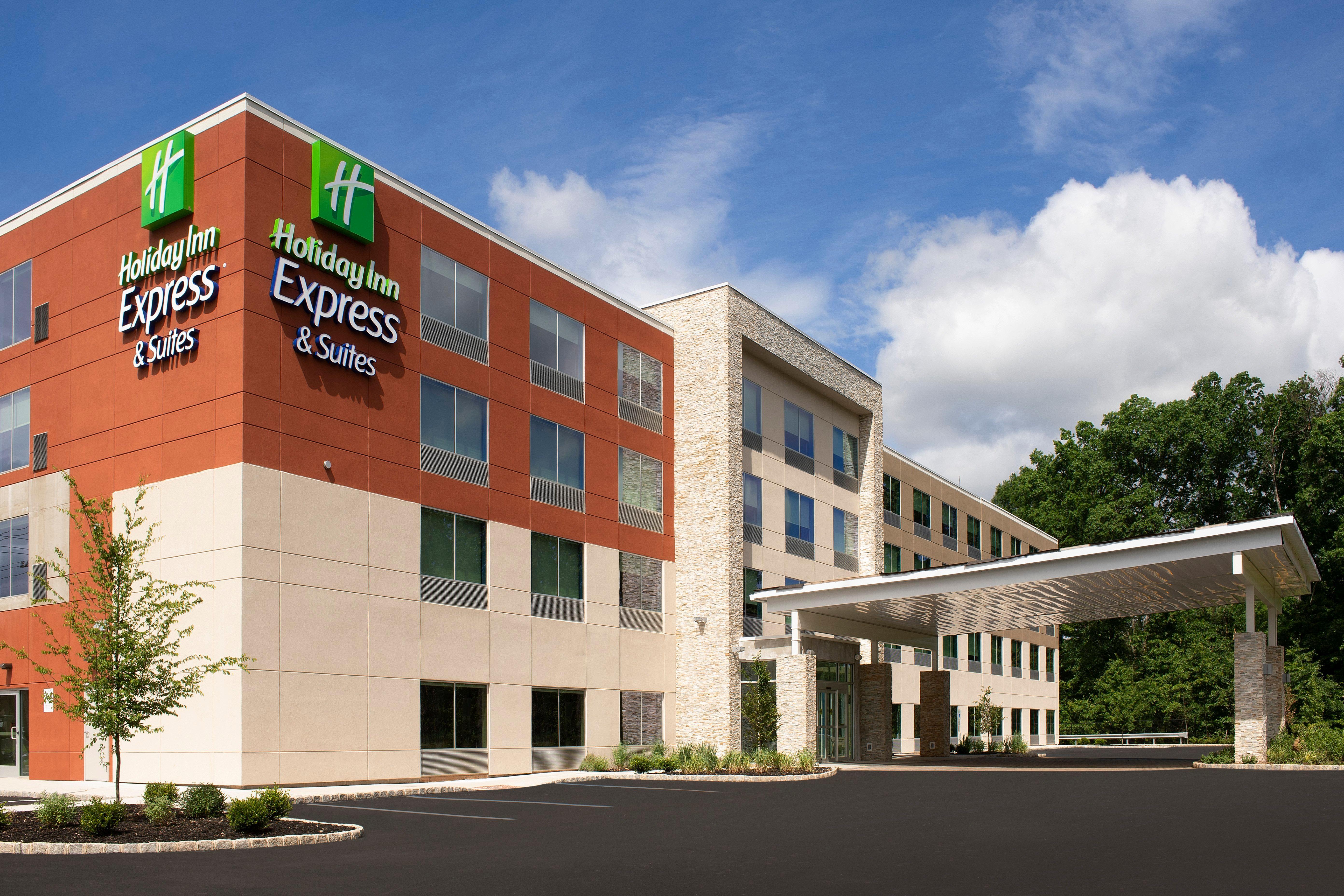 Holiday Inn Express & Suites - North Brunswick By Ihg Zewnętrze zdjęcie