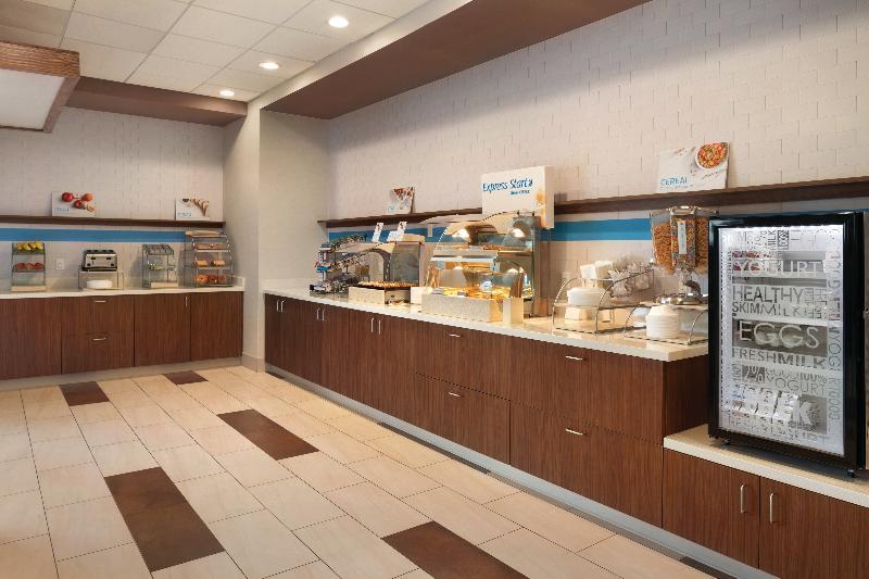 Holiday Inn Express & Suites - North Brunswick By Ihg Zewnętrze zdjęcie
